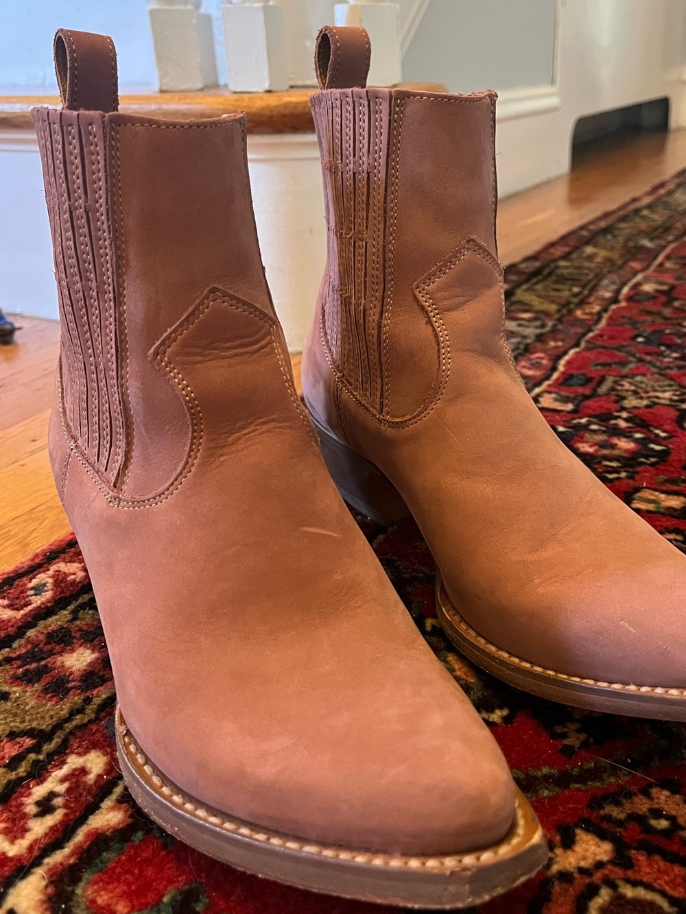 Women’s Frye Sacha Chelsea in Rose Cake